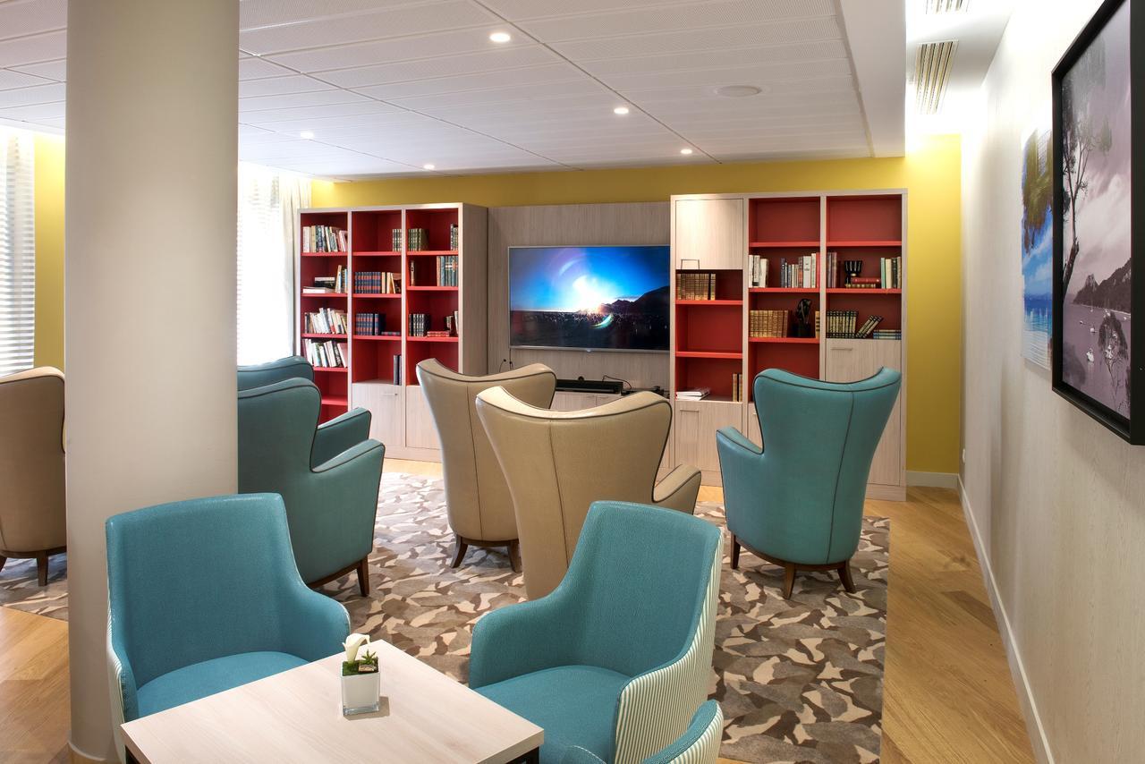 Domitys La Palombine Aparthotel Saint-Raphaël Eksteriør bilde